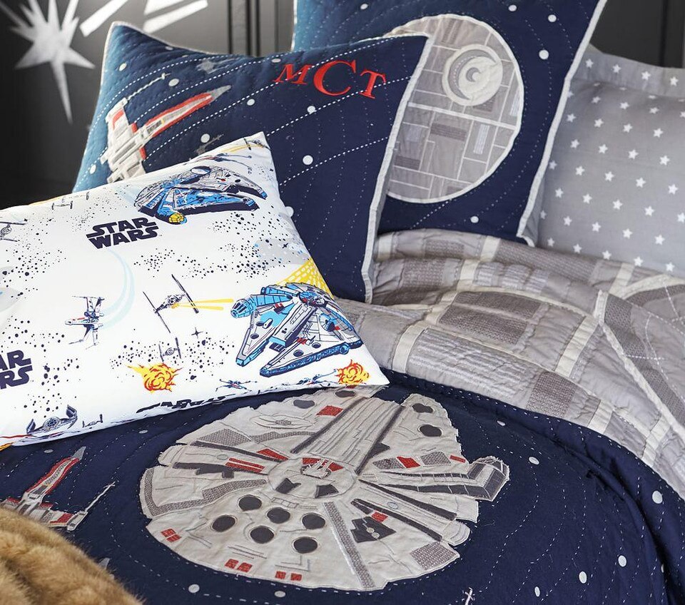 Star Warsâ„¢Millennium Falconâ„¢ Comforter Pottery Barn Kids AU